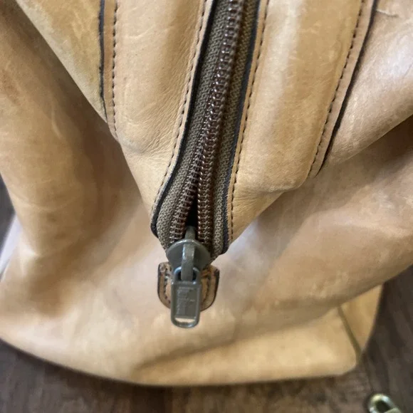 Vintage Hartmann Belting Leather Duffle Bag Doctor Carry-on Multi-purpose Tan